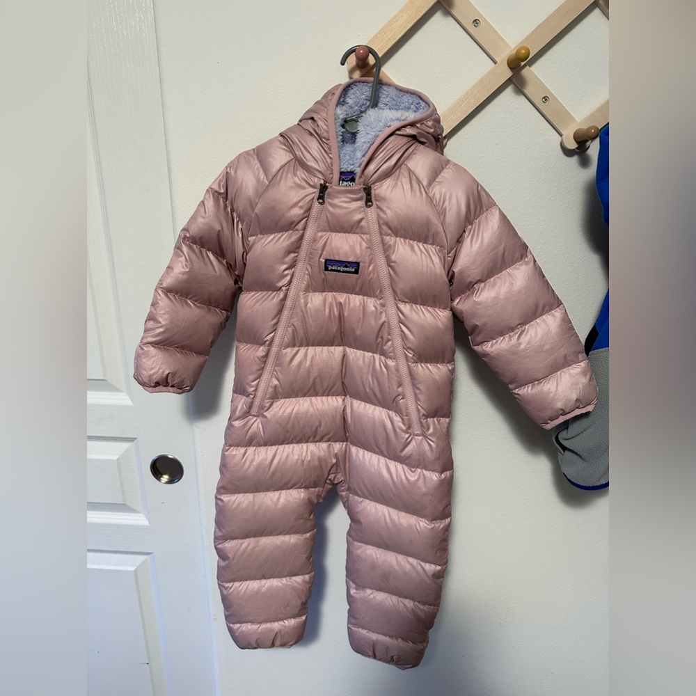 Patagonia Hi Loft Baby Bunting Snowsuit 6-12 months
